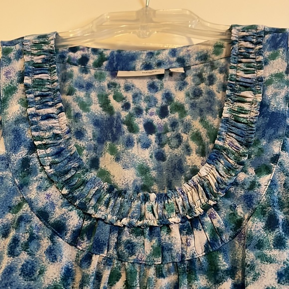 Halogen Silk Sleeveless Blouse - Picture 5 of 8